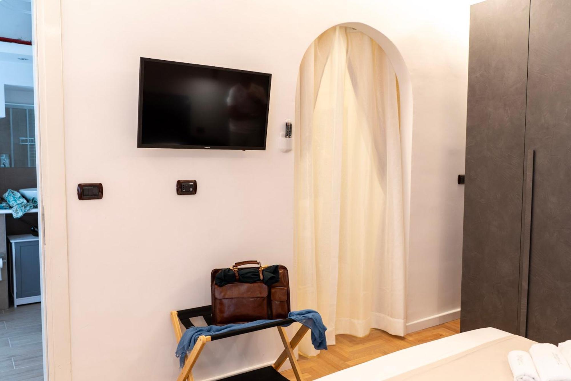 Celestino V Guest house *