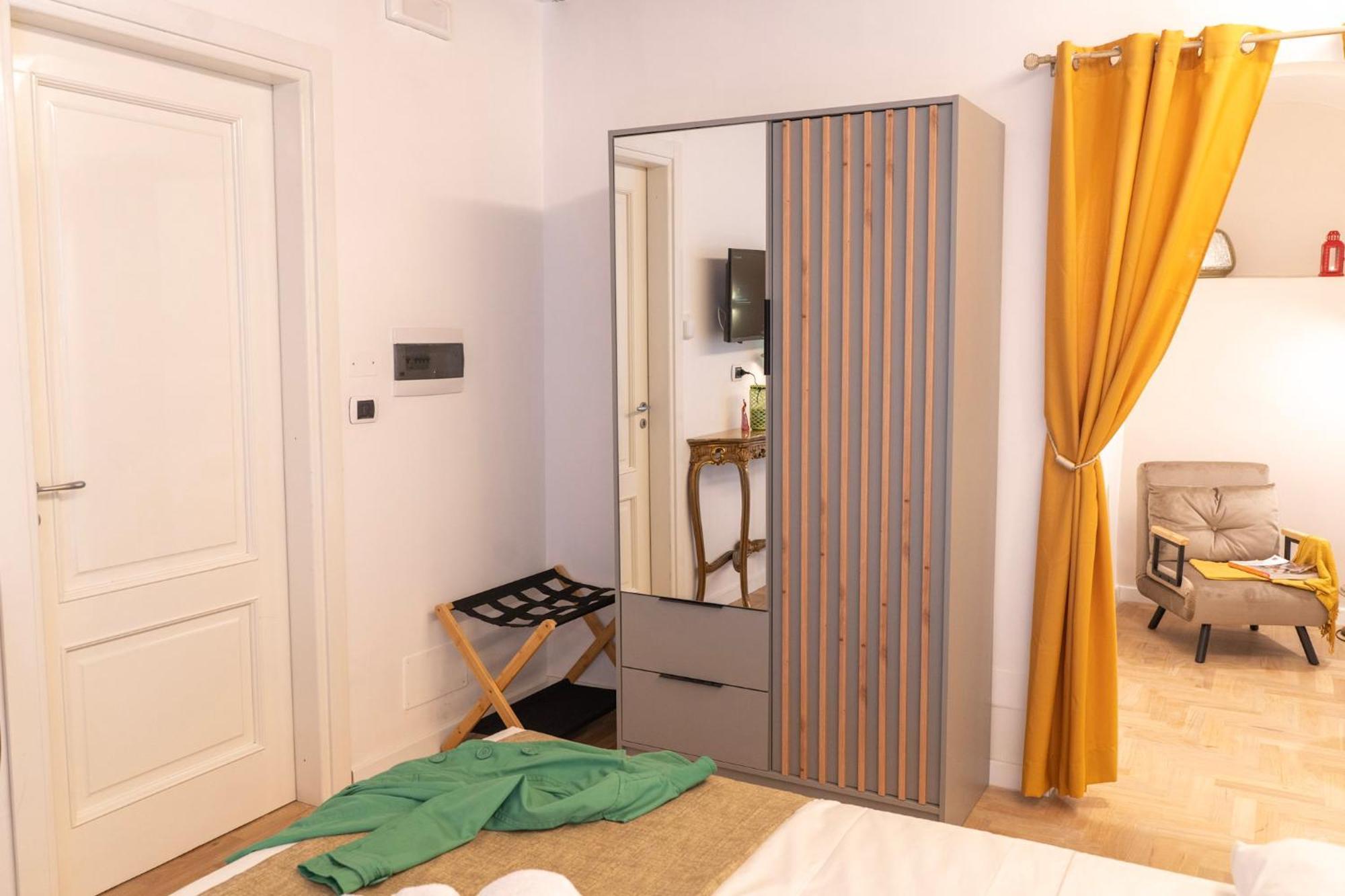 Celestino V Guest house *